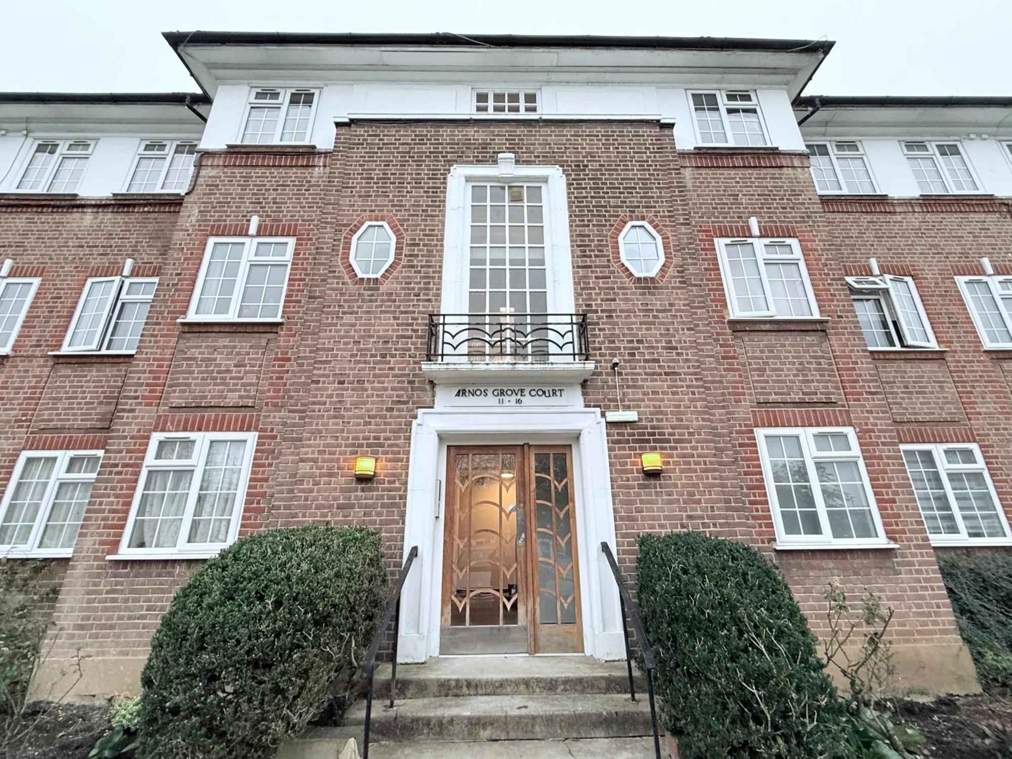 Staylondon - Sleeps 5 With Free Parking - Tourist, Concerts & Matches
