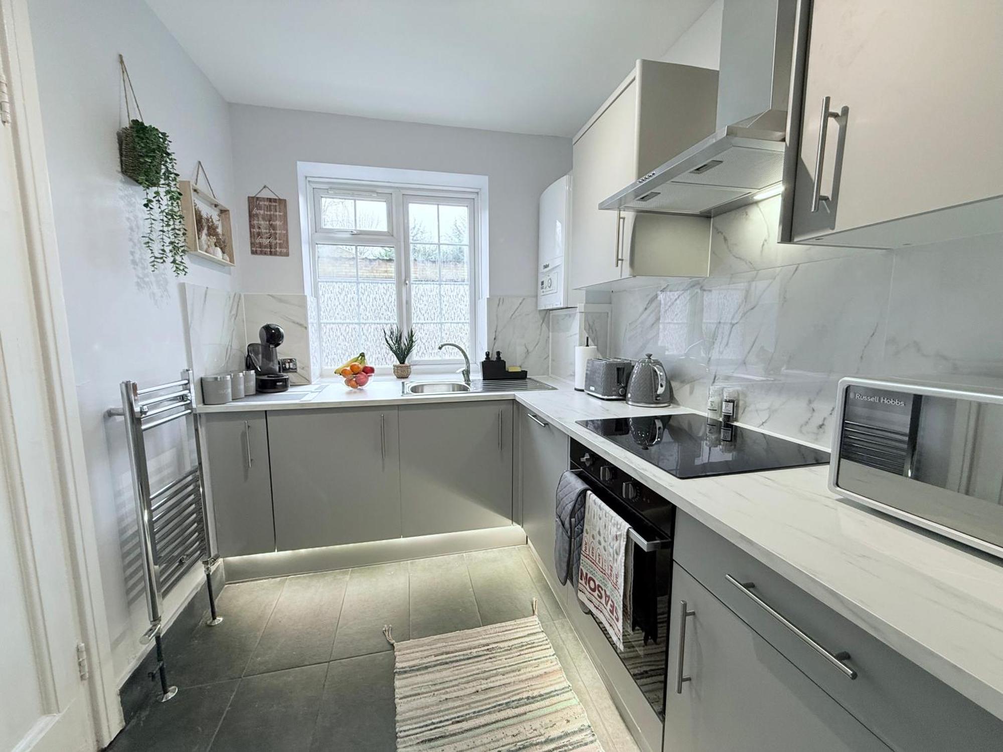 Apartamento Staylondon - Sleeps 6 With Free Parking - Tourist, Concerts & Matches Londres