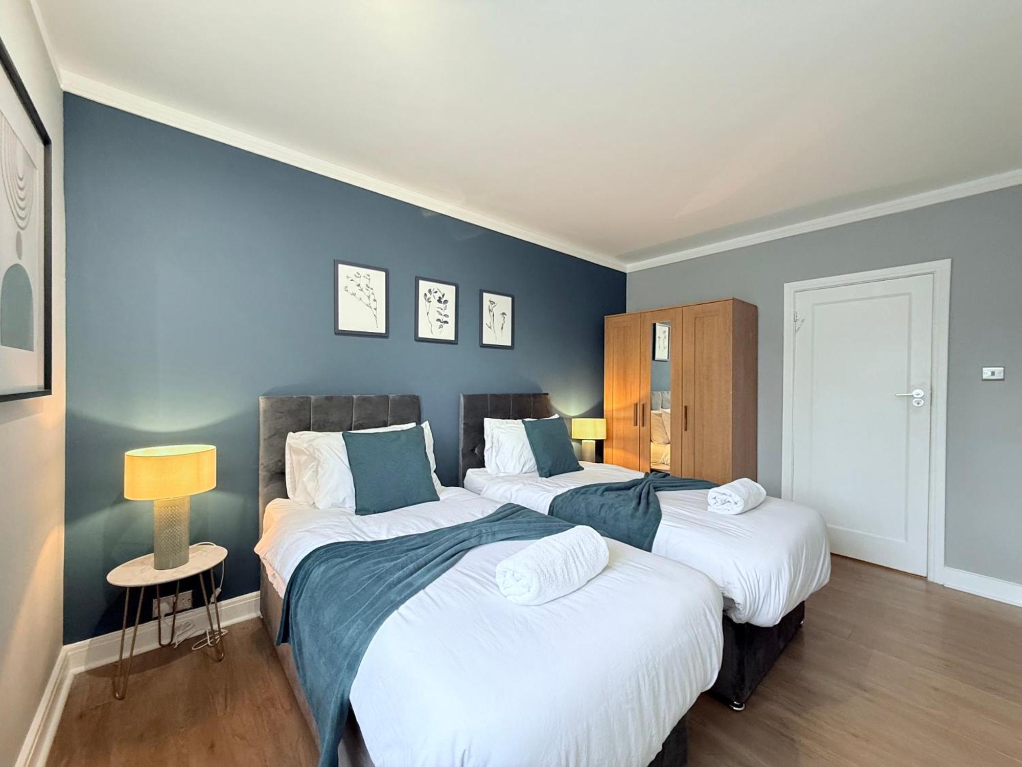 Staylondon - Sleeps 6 With Free Parking - Tourist, Concerts & Matches * Londres