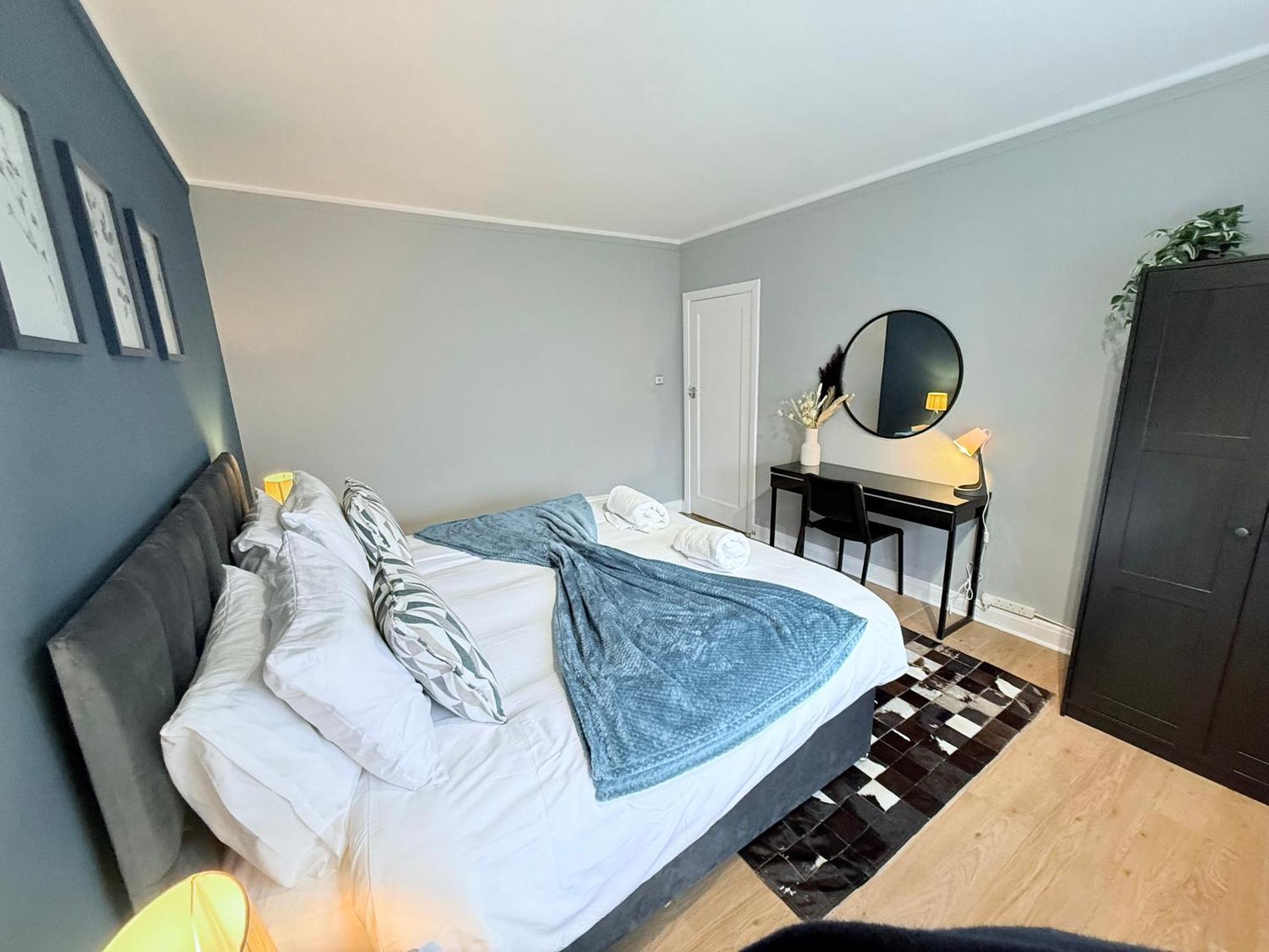 Staylondon - Sleeps 6 With Free Parking - Tourist, Concerts & Matches Apartamento