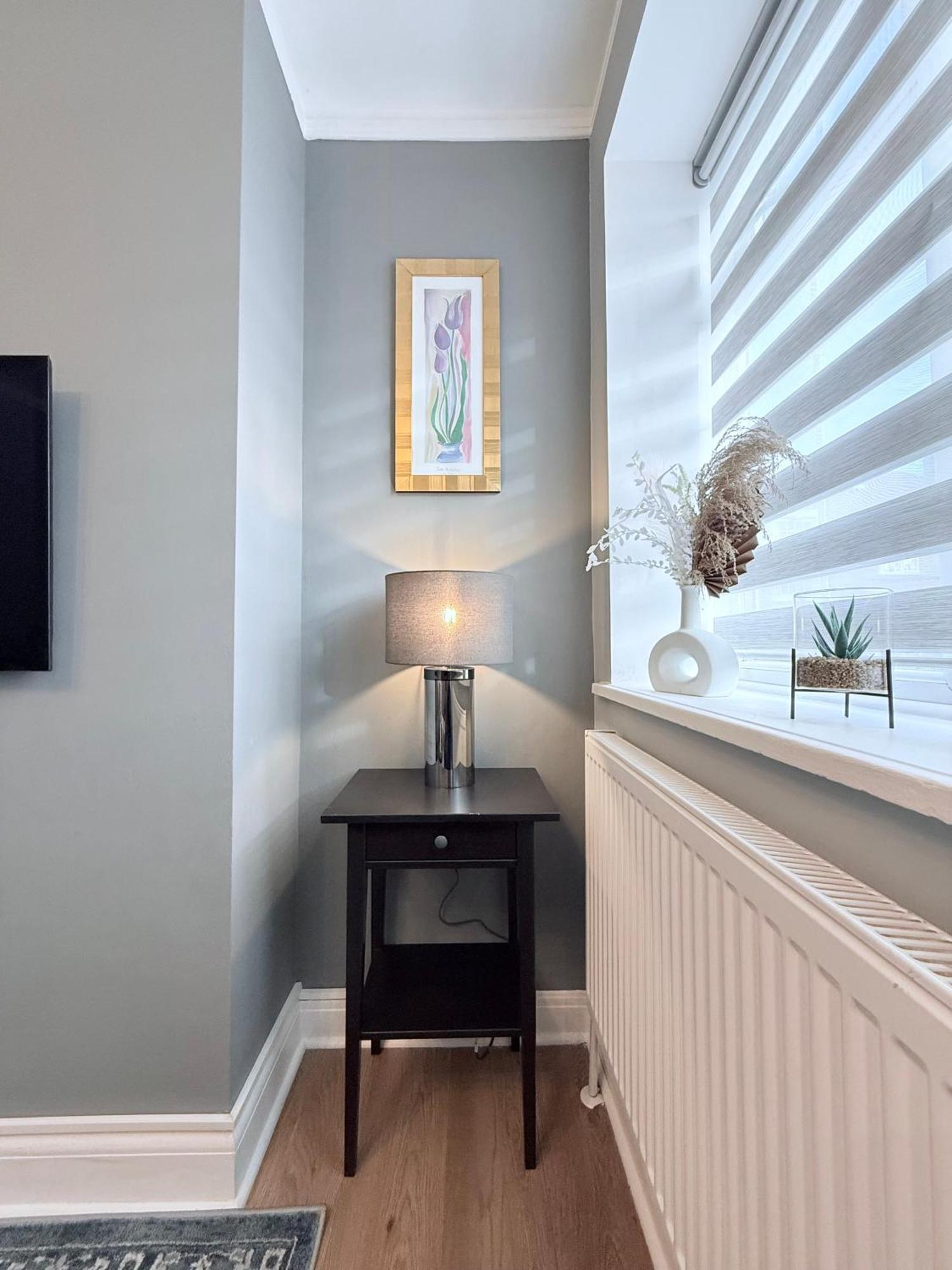 Staylondon - Sleeps 6 With Free Parking - Tourist, Concerts & Matches Apartamento Londres